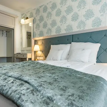 Angolkert Panzio Bed & Breakfast